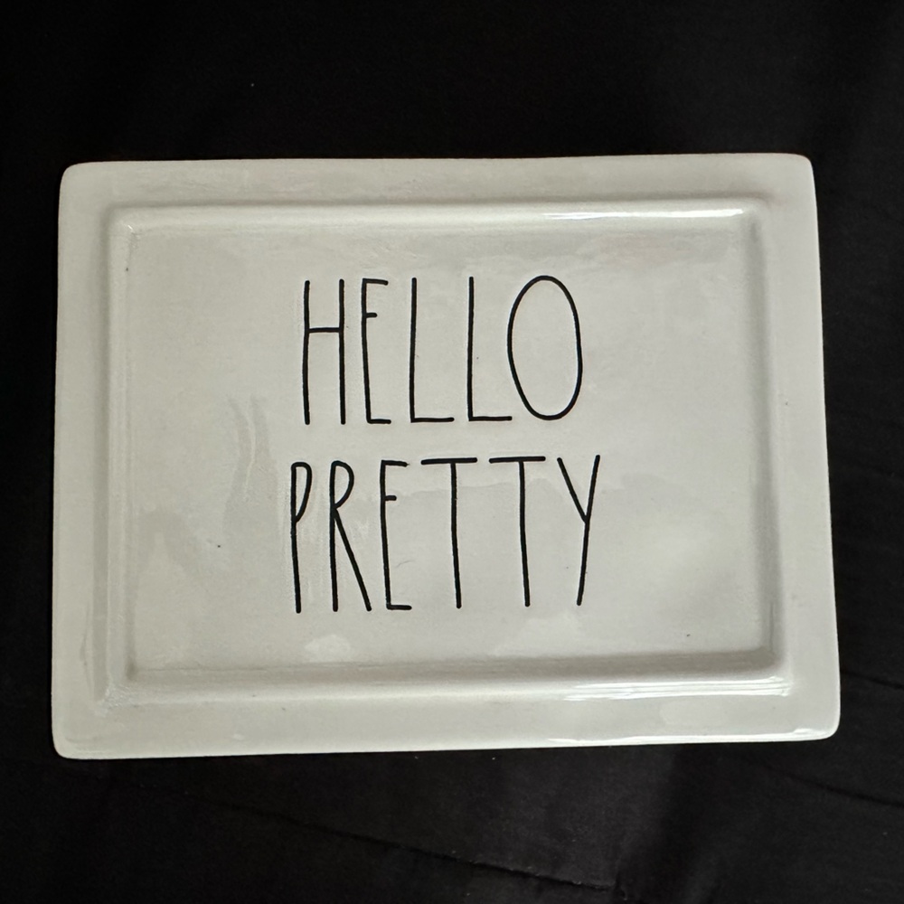 Rae Dunn jewelry/trinket box